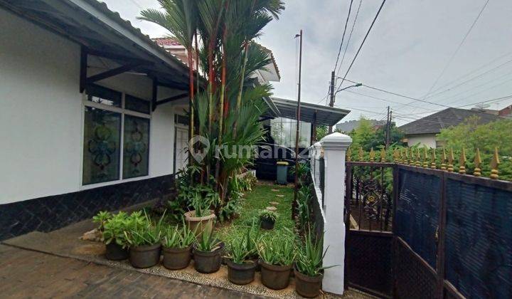 Rumah mewah lokasi strategis di Pondok bambu Jakarta Timur 1