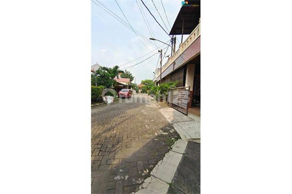 Rumah mewah Asri Luas  full Furnished di Kemang Pratama 1  Bekasi 2