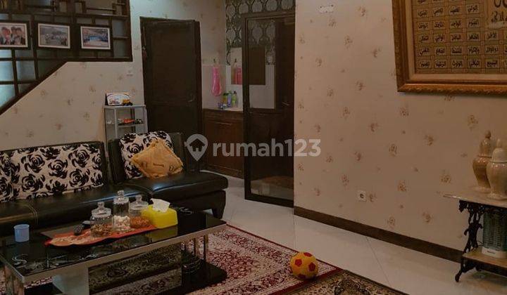 Rumah megah kokoh sangat strategis bebas banjir di Otista Jakarta timur 9