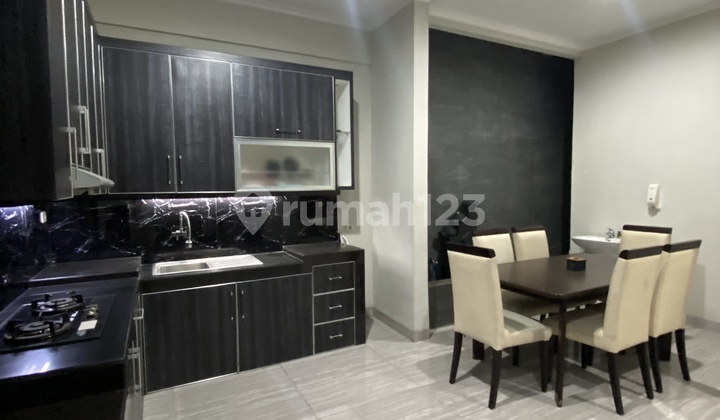 Disewakan Rumah Cantik Cluster Dalton Gading Serpong Full Furnish 1