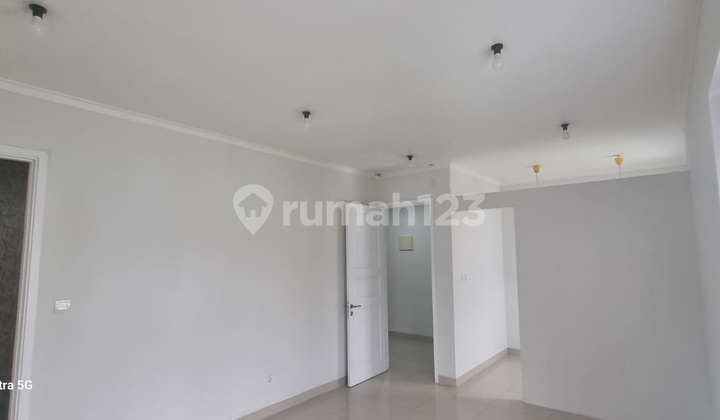 Disewakan Rumah Rapi 2 Lantai Cluster Elista Village Gading Serpong 7