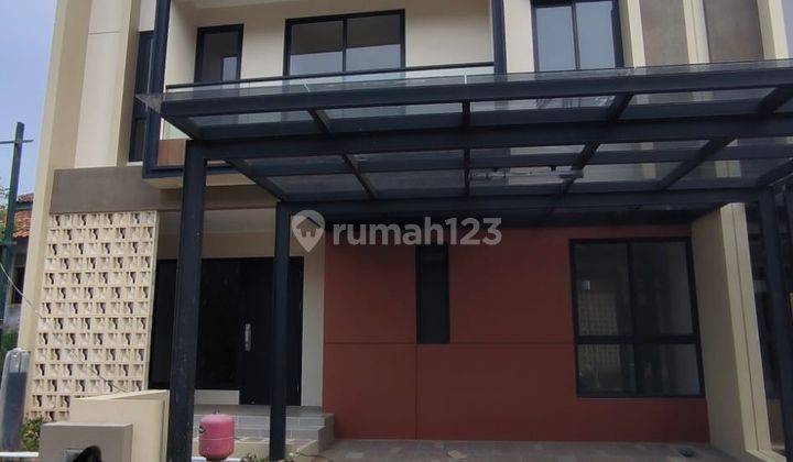 Disewakan Rumah 2 Lantai Cluster Carson Gading Serpong Bagus 1