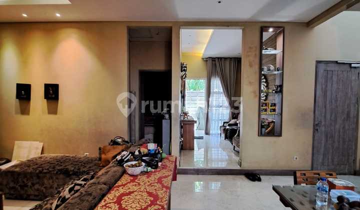 Turun Harga !!! Dijual Cepat Rumah 2 Lantai Semi Furnish di Nusaloka Bsd Turun Harga !!! Dijual Cepat Rumah 2 Lantai Semi Furnish di Nusaloka Bsd