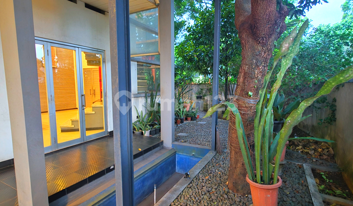 Aesthetic house for sale in BSD City, move-in ready