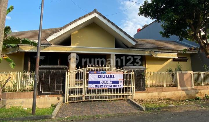 DIJUAL - Rumah HOOK Nyaman & Luas di Villa Melati Mas