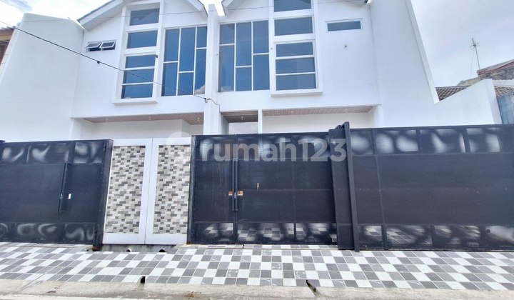 Rumah Baru 2lt Bata Merah Strategis Lb 200 Di Pondok Kelapa 2