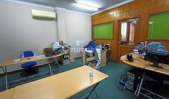 Ruko di dlm pusat pertokoan Besar Lokasi strategis di Jatiwaringin  18