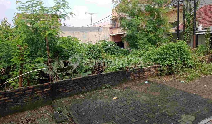Tanah Luas Bonus Kost2an Aktif di di Jl. Ratna Jatikramat  7