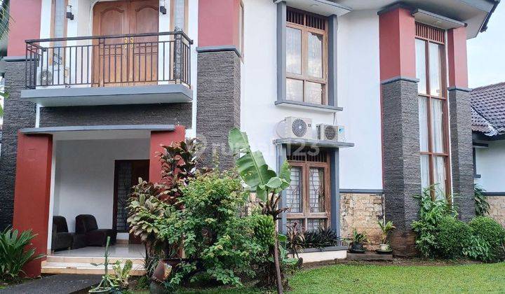 RUMAH HOOK 2LT LUAS BAGUS dlm PERUMAHAN di JATIWARINGIN BEKASI 1