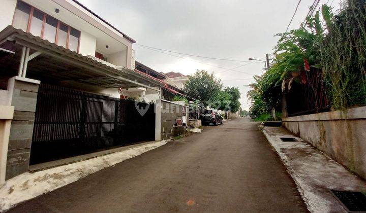 RUMAH MEWAH 2LT dgn MINI SWIMMING POOL di JL RATNA JATIBENING  2