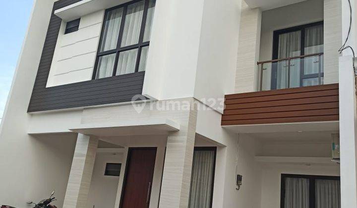 Rumah Baru 2lt Modern Dlm Cluster Dkt Rs Persahabatan, Tol Rwmangun 2