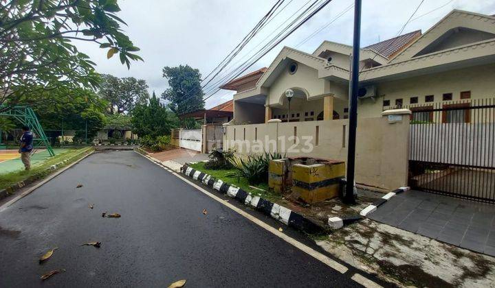 Rumah 1,5 Lt Luas 368m Terawat dlm Kompl Billymoon Duren Sawit Jaktim  2