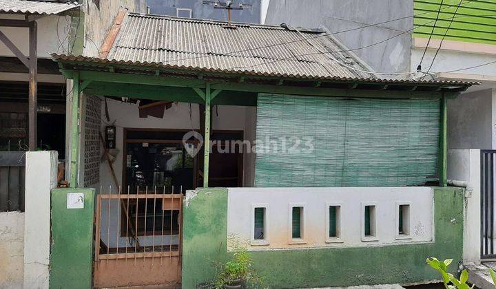 Rumah Tua Hitung Tanah Dekat Pusat Bisnis & ToL di Tomang Jakbar 1