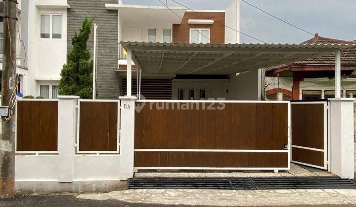 Rumah Mewah 2Lt MODERN SELANGKAH ke JL Nur Ali di JAKASAMPURNA BEKASI 1