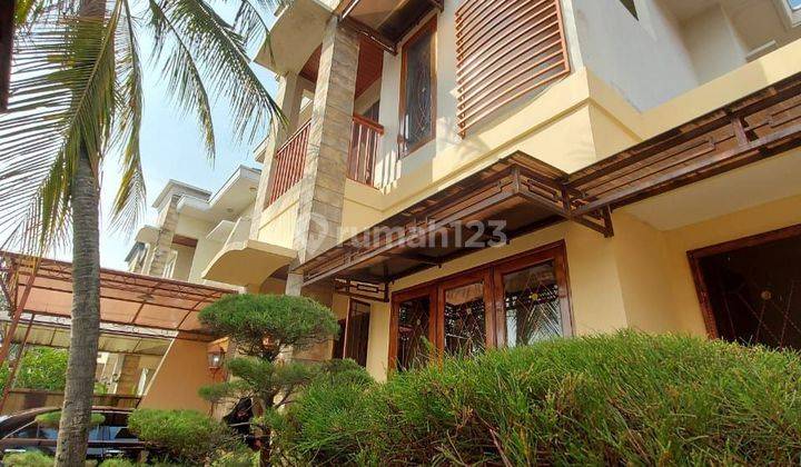 RUMAH MEWAH PRIVATE POOL HARGA MENDEKATI NJOP di FATMAWATI JAKSEL 1