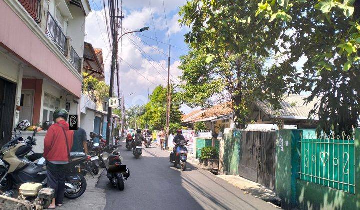 RUMAH 2.5LT COCOK UTK RUMKOST dkt IMIGRASI di Cipinang Jatinegara Jaktim  2