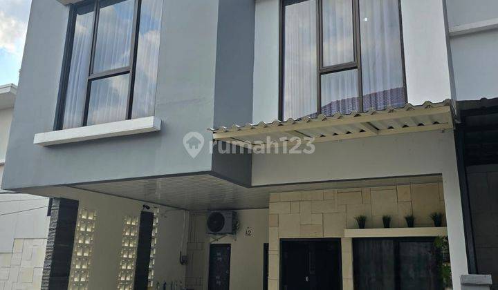 RUMAH MINIMALIS BARU RENOVASI SEMI FURNISH di Kemangsari Jtcempaka  1