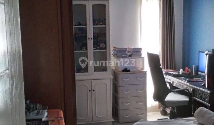 RUMAH CANTIK HOOK 2LT dlm KOMPLEK depan FASUM di BUARAN DUREN SAWIT 2