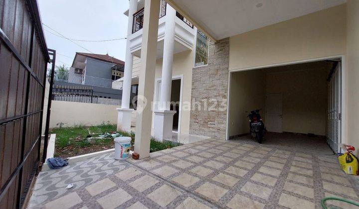 Rumah Baru 2Lt Mewah American Classic di JATIWARINGIN BEKASI  2