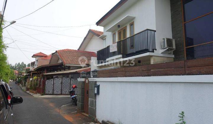 Rumah Mewah Hook Full Furnish Luas Akses 2Mobil di TEBET BARAT 2