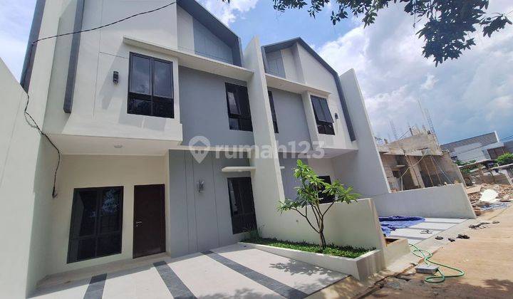 Rumah Baru 2lt Strategis Dlm Cluster 100m Ke Jl Raya Jtwaringin 2