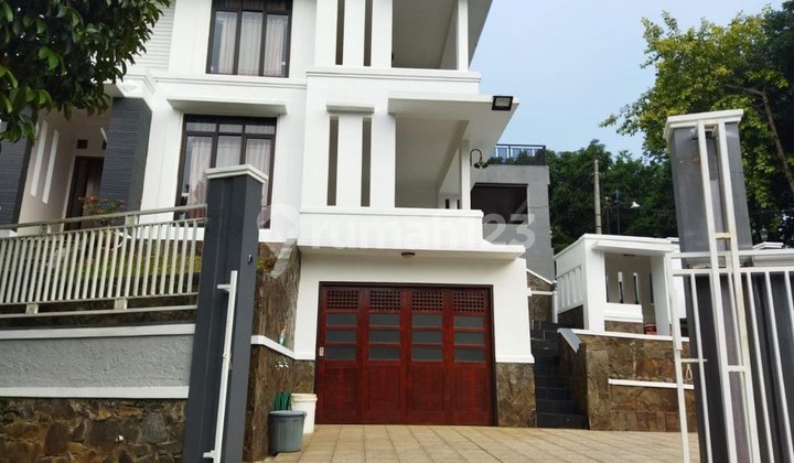 Cheapest New Renovated Villa-Style House At Bukit Golf Riverside Cibubur