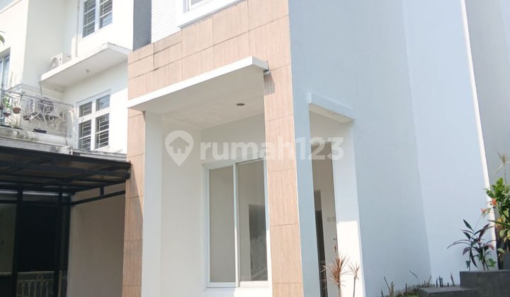 Rumah 3lt Luas 215m² Dlm Perumahan Elit Mediteranian 1 Di Sentul Rumah 3lt Luas 215m² Dlm Perumahan Elit Mediteranian 1 Di Sentul