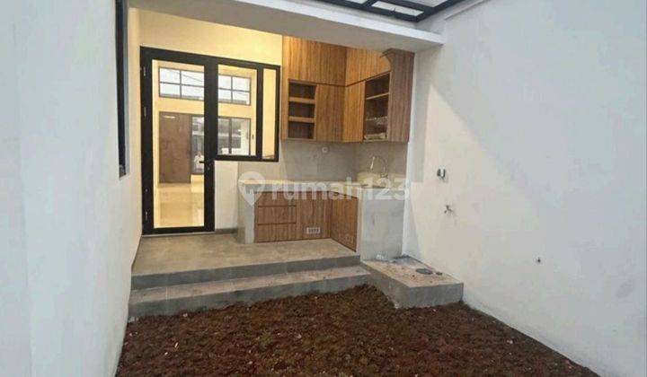 Rumah Luas 158m² Siap Huni Ada Backyard 50m Ke Jl Raya Kodau 2