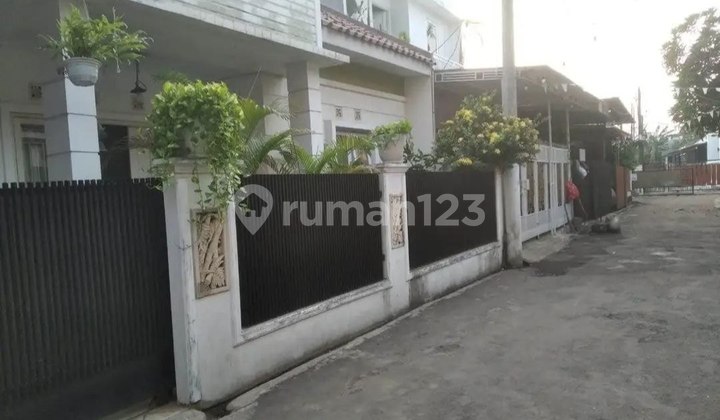 Rumah Dlm Cluster Dijual Cepat Dkt Condet di Pasar Rebo Jaktim