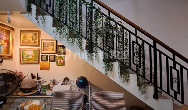 Rumah Luas Siap Huni 9Mnt ke Tol Bektim di Perum Pondok Timur Indah