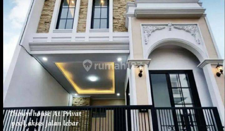 Di Jual RUMAH BARU ADA KOLAM RENANG Di JAGAKARSA 1