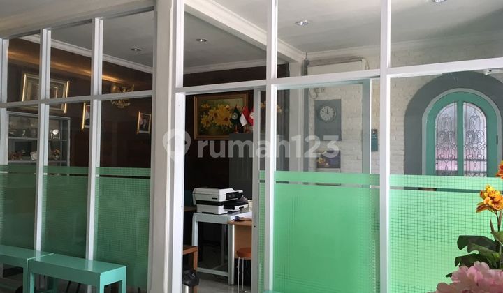 ********.pinggir Jl.dewi.sartika.cawang ********