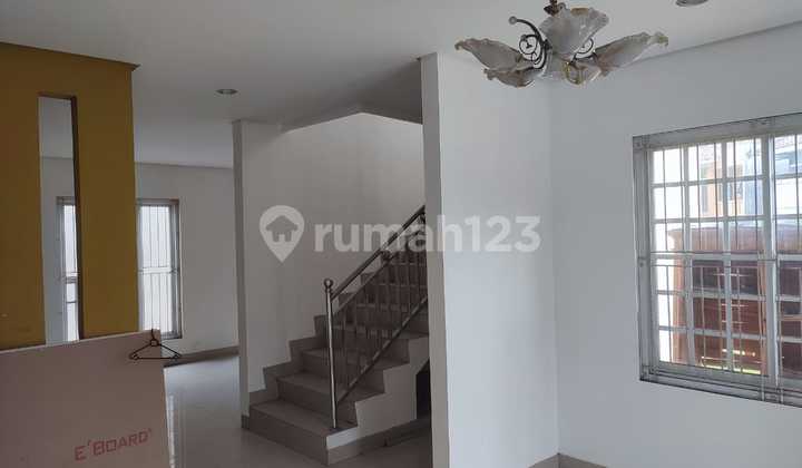 For Rent 2-Story House In Legenda Wisata Cibubur For Rent 2-Story House In Legenda Wisata Cibubur