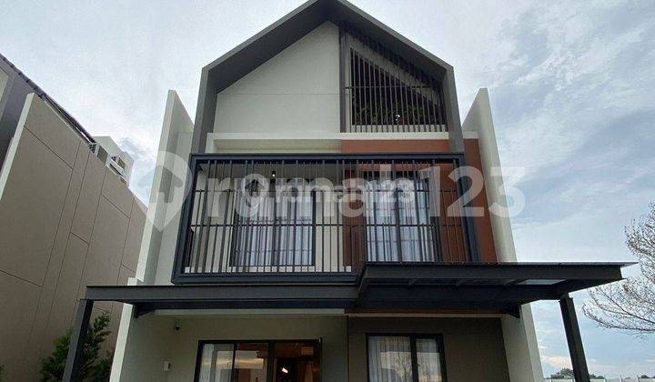 Rumah 3 Lantai Cluster Leonora di Pusat Gading Serpong Siap Huni 1