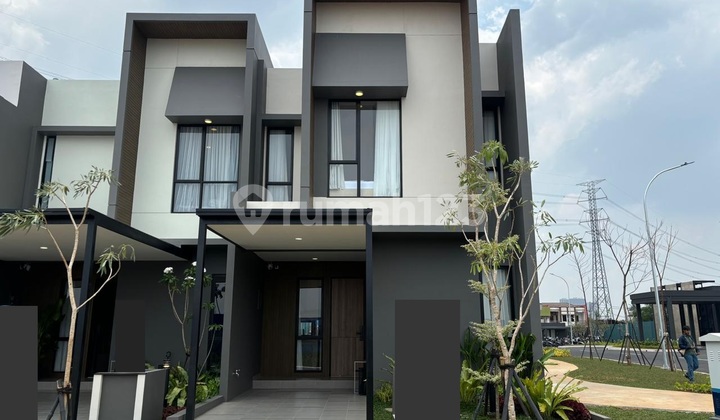 Rumah 3 Kamar Tidur di Alam Sutera Dekat Ikea Dan Akses Toll ke Jakarta