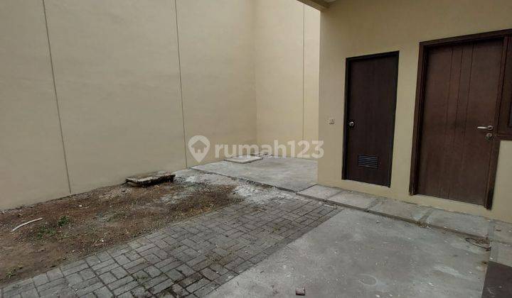 Rumah Strategis di The Eminent Bsd, Shm, Siap Huni 2