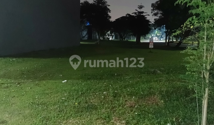 Dijual Kavling Hoek Illustria. Boulevard. Posisi Sangat Bagus.