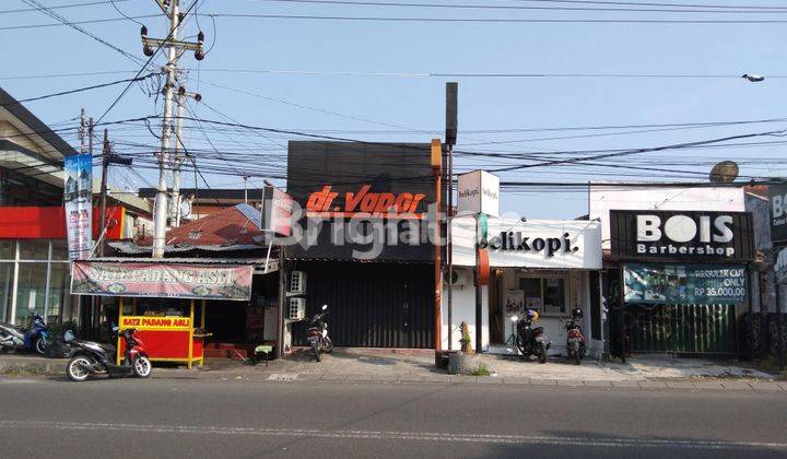 TANAH BONUS BANGUNAN, SUPER STRATEGISJAKAL KM 5,6, PERSIS DI JALAN UTAMA 0 KM KAMPUS UGM.DIKELILINGI APARTEMEN HOTEL: UTTARA, ARTOTEL, KOST EKSKLUSIF.AREA EMAS CAFE DAN RESTO: HOKBEN, YOSHINOYA, PARSLEY, BLOOMERY, CHINGU, DLL 1