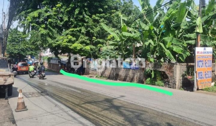 Commercial land in the Pondok Gede business center. Commercial land in the Pondok Gede business center.