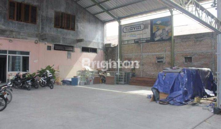RUMAH USAHA JALAN RAYA KEMBAR, DEKAT MALIOBORO 2