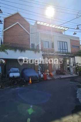 Premium Kost near UGM, Pakuwon Mall, JIH, Kolombo Market, Superindo. Premium Kost near UGM, Pakuwon Mall, JIH, Kolombo Market, Superindo.