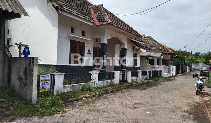 RUMAH DALAM KOMPLEKS PERUMAHAN DEKAT KOTA, LOKASI STRATEGIS, HARGA DISKON 1