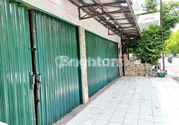 Ex One Step Bakery Shop Adisucipto Airport