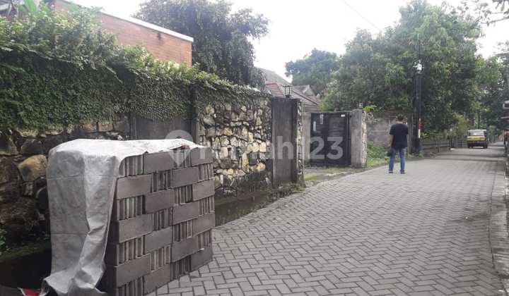 Rumah Tanah Area Uty, Jogja City Mall, Terminal Jombor, Rs Ugm 2