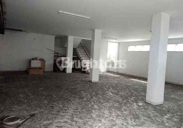 Pinggit Jl. Magelang Kodya Yogyakarta Pusat Komersil Pinggit Jl. Magelang Kodya Yogyakarta Pusat Komersil