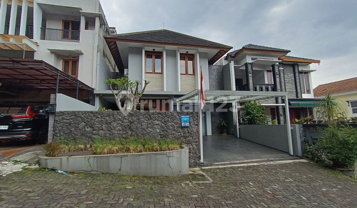 Rumah Bagus 2 Lantai Di Komplek Alamanda Dago Tubagus Ismail Rumah Bagus 2 Lantai Di Komplek Alamanda Dago Tubagus Ismail