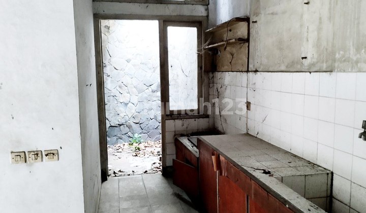 Disewakan Rumah Strategis di Kawasan Pasirkaliki Bandung 2