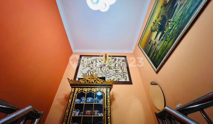 Strategic Turangga House Price Drop-Strategic Location Negotiable 2