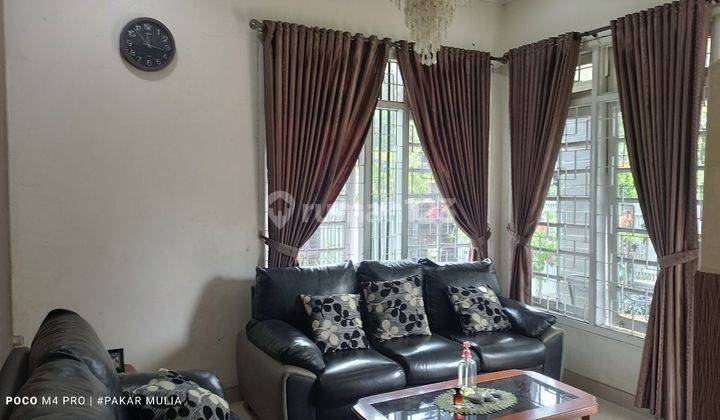 Rumah 2 Lantai Bagus Unfurnished Sertifikat Hak Milik di Srikania Bandung 2