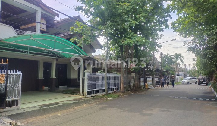 Dibawah Harga Pasar Rumah Luas di Sanggar Kencana Soekarno Hatta Dibawah Harga Pasar Rumah Luas di Sanggar Kencana Soekarno Hatta